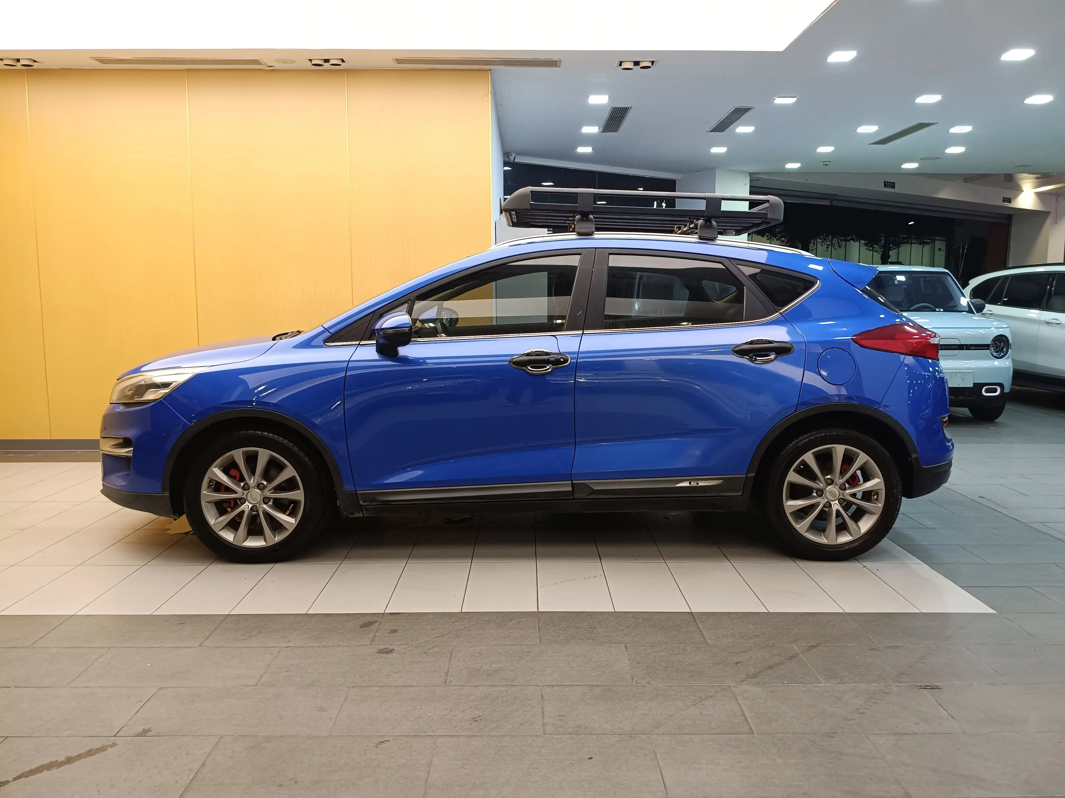 Geely Emgrand GS