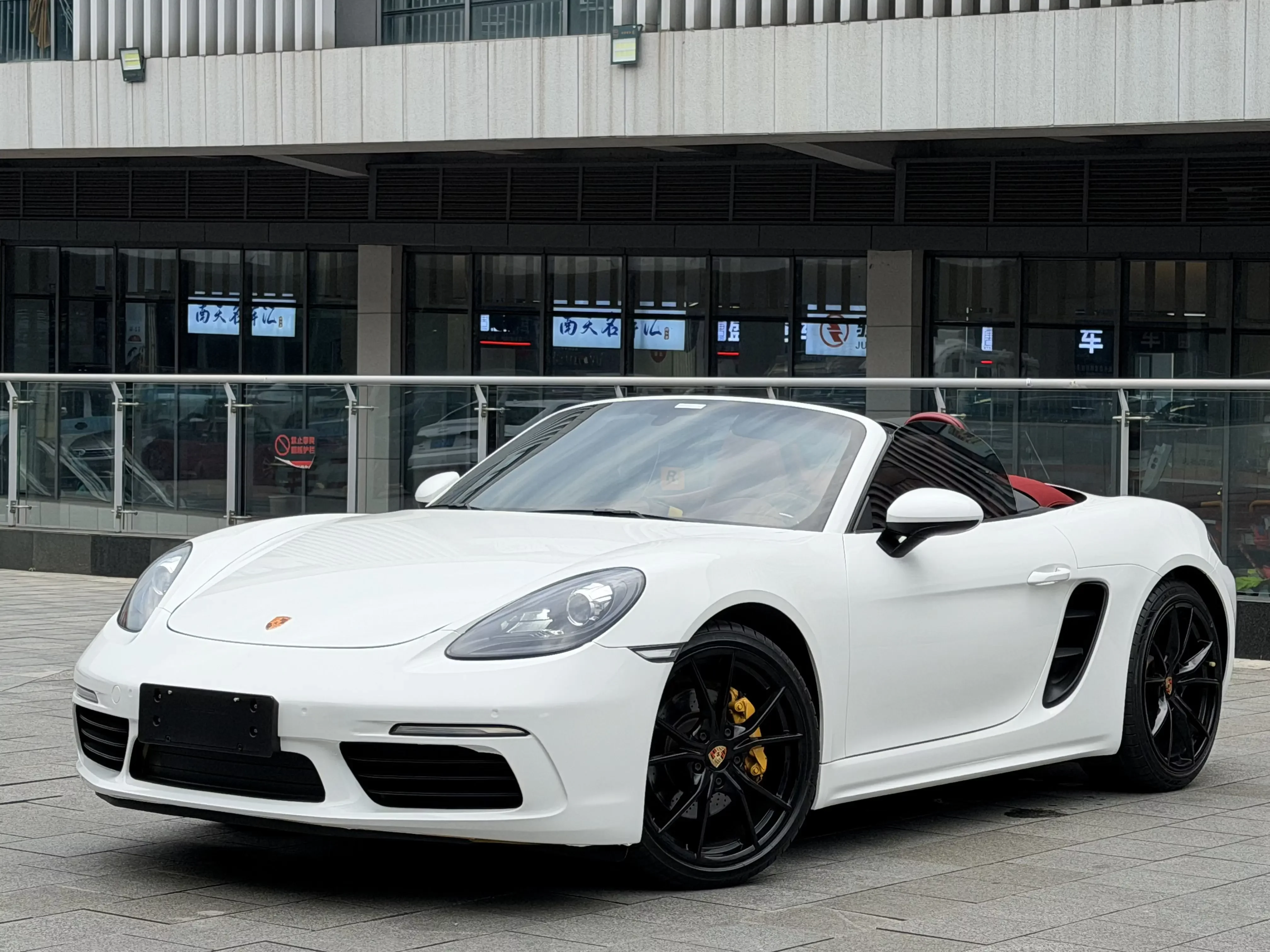 Porsche 718