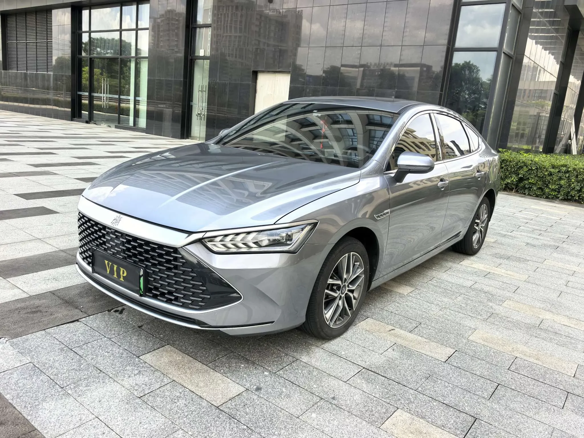 BYD Qin PLUS DM