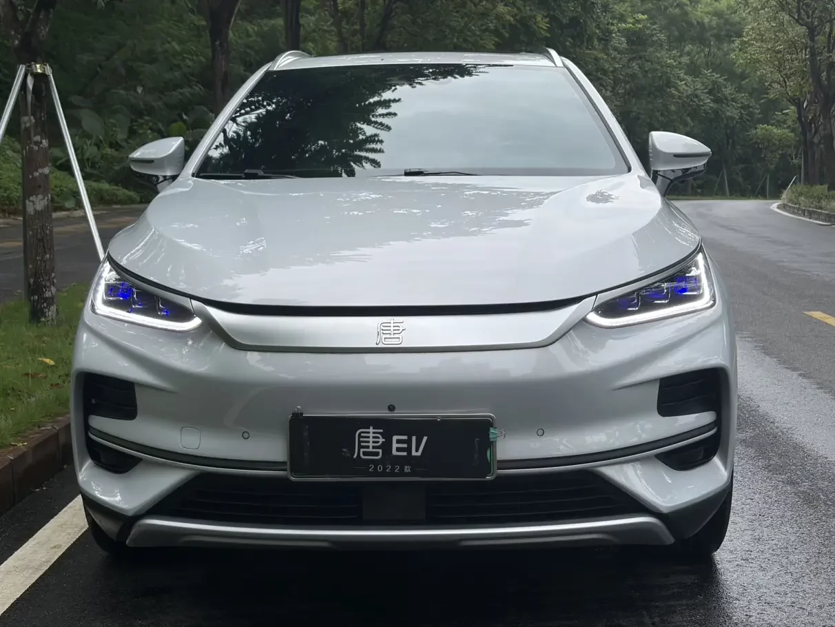 BYD Tang EV