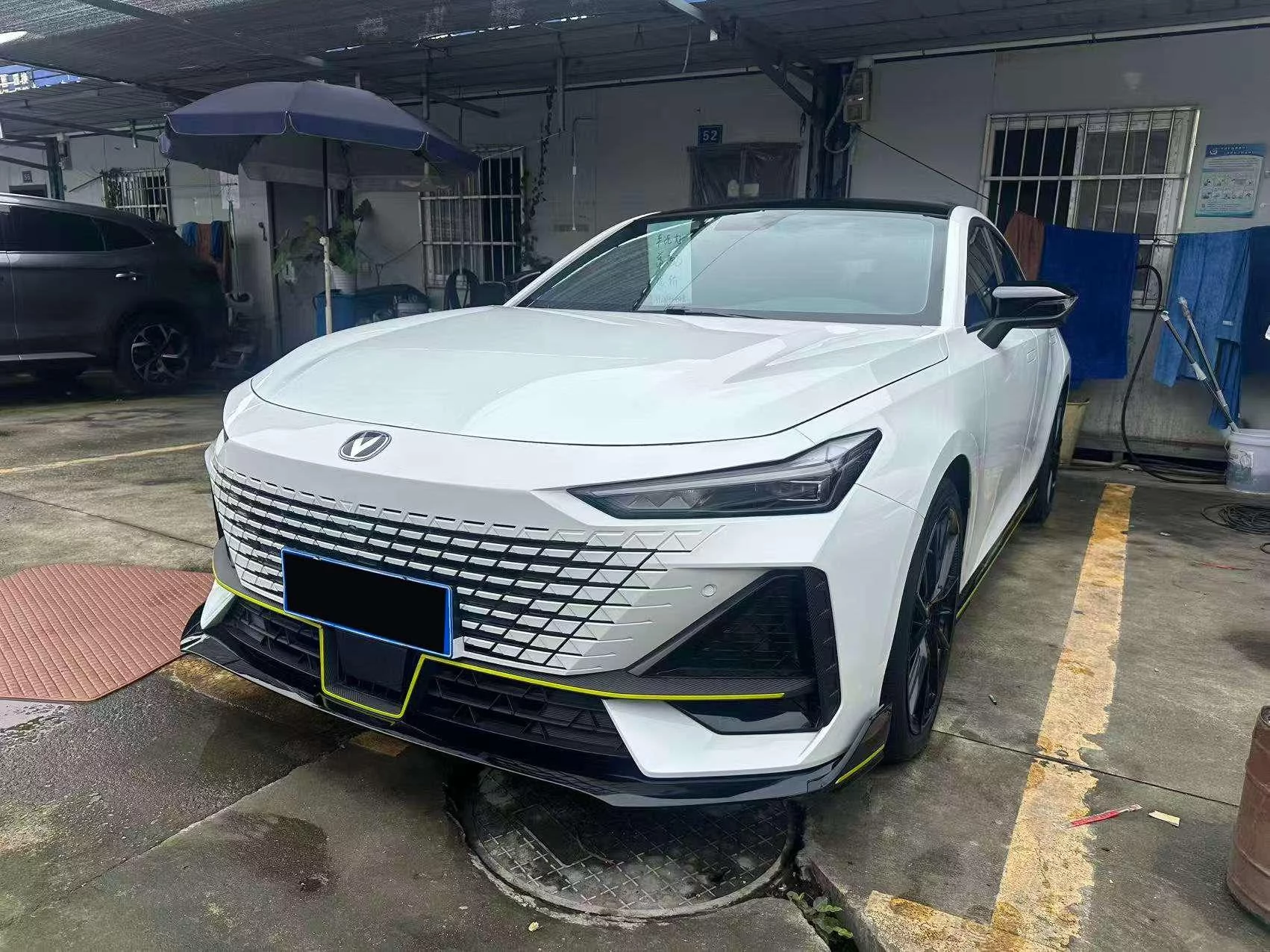 Changan UNI-V