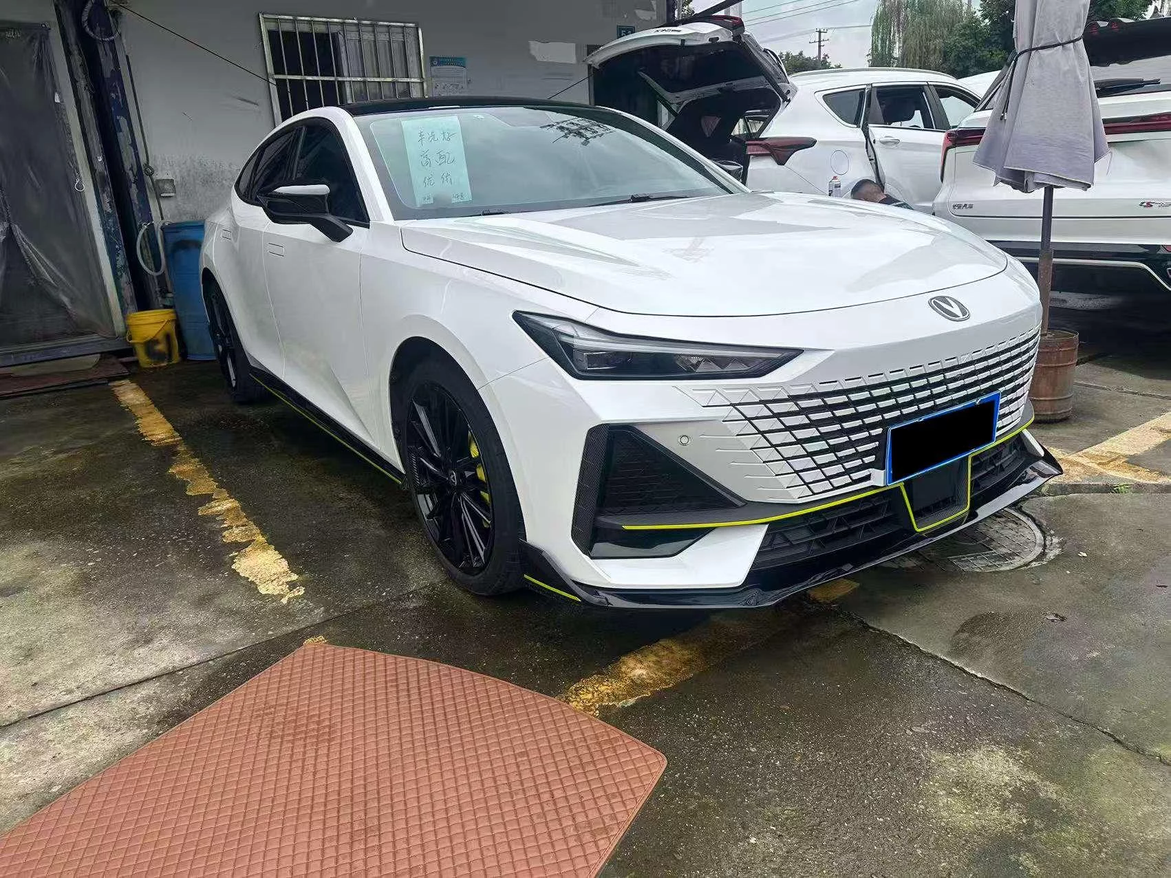 Changan UNI-V