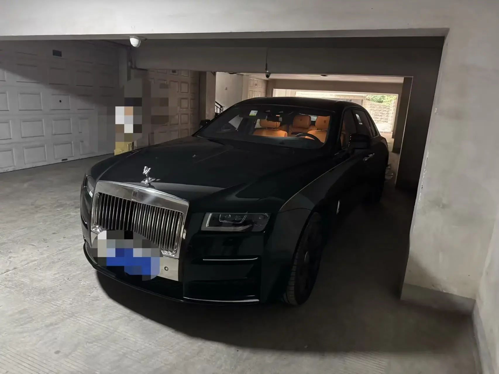 Rolls Royce Ghost  из Китая