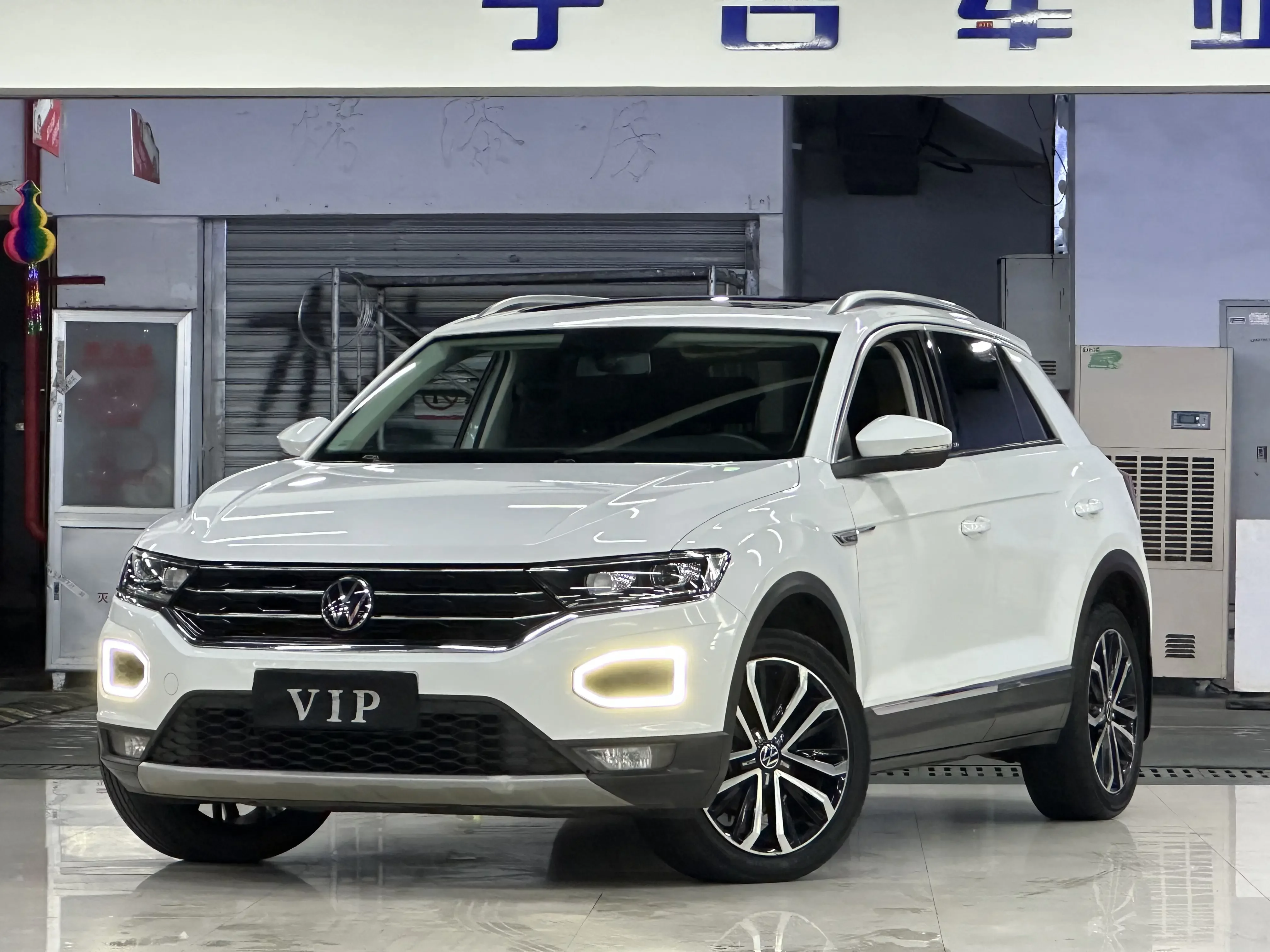 Volkswagen T-Roc  из Китая