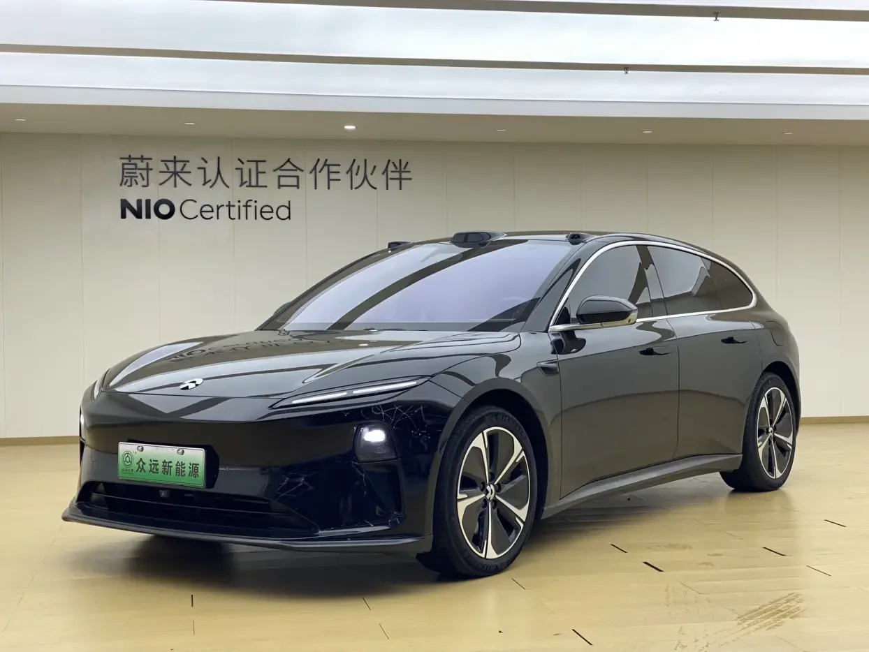 NIO ET5T
