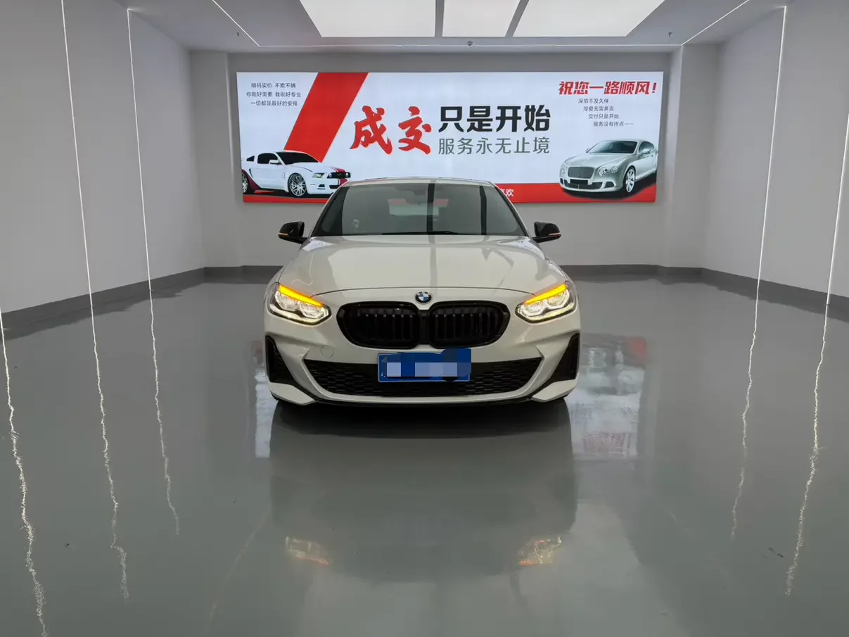 BMW 1 Series  из Китая
