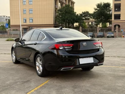 Buick Majesty