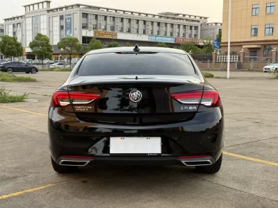 Buick Majesty