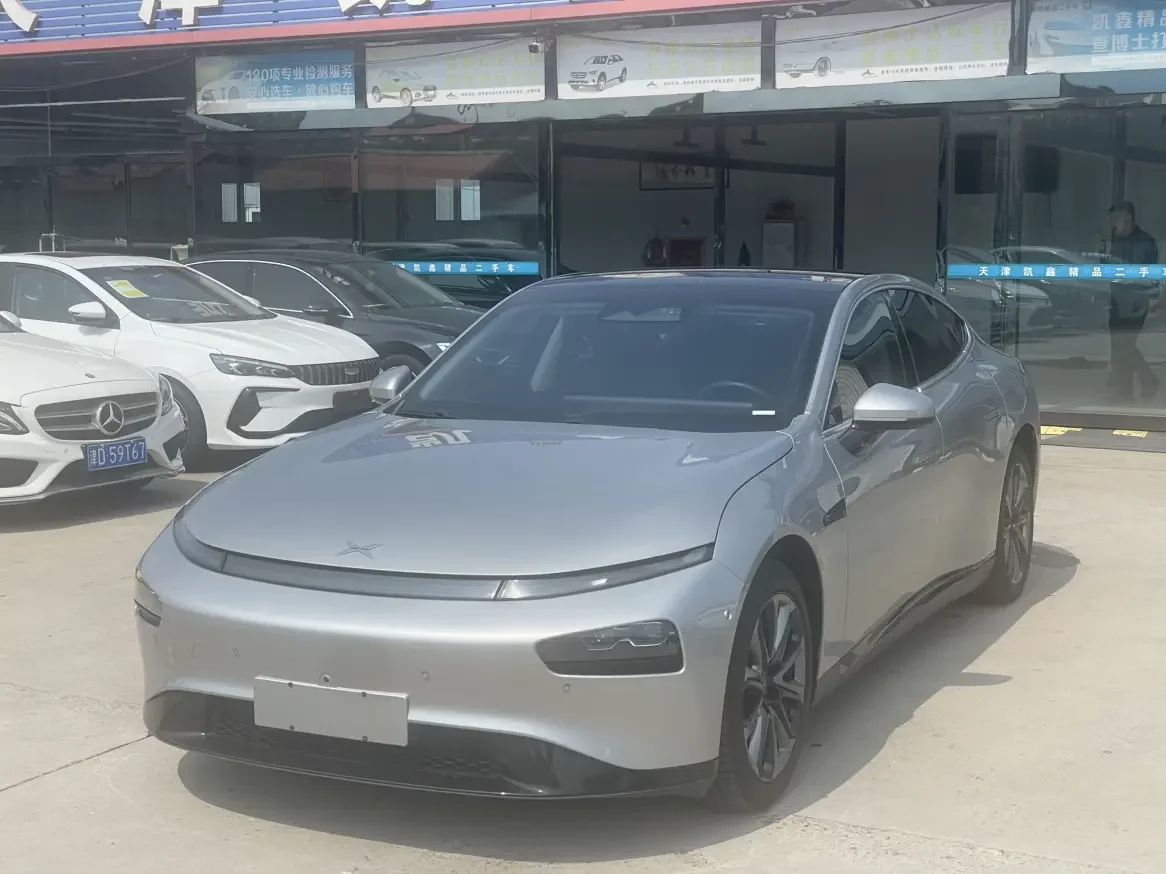 Xpeng P7