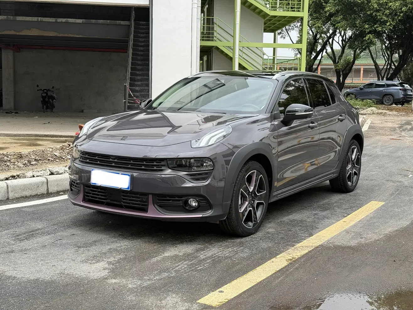 Lynk & Co 02