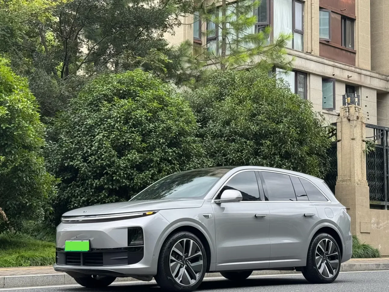 Lixiang L6