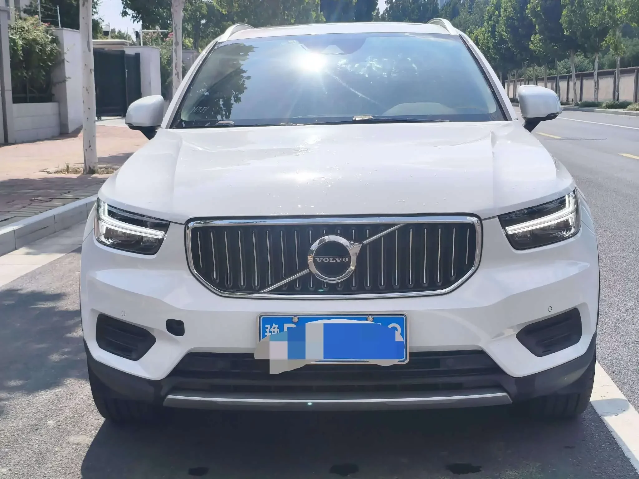Volvo XC40  из Китая