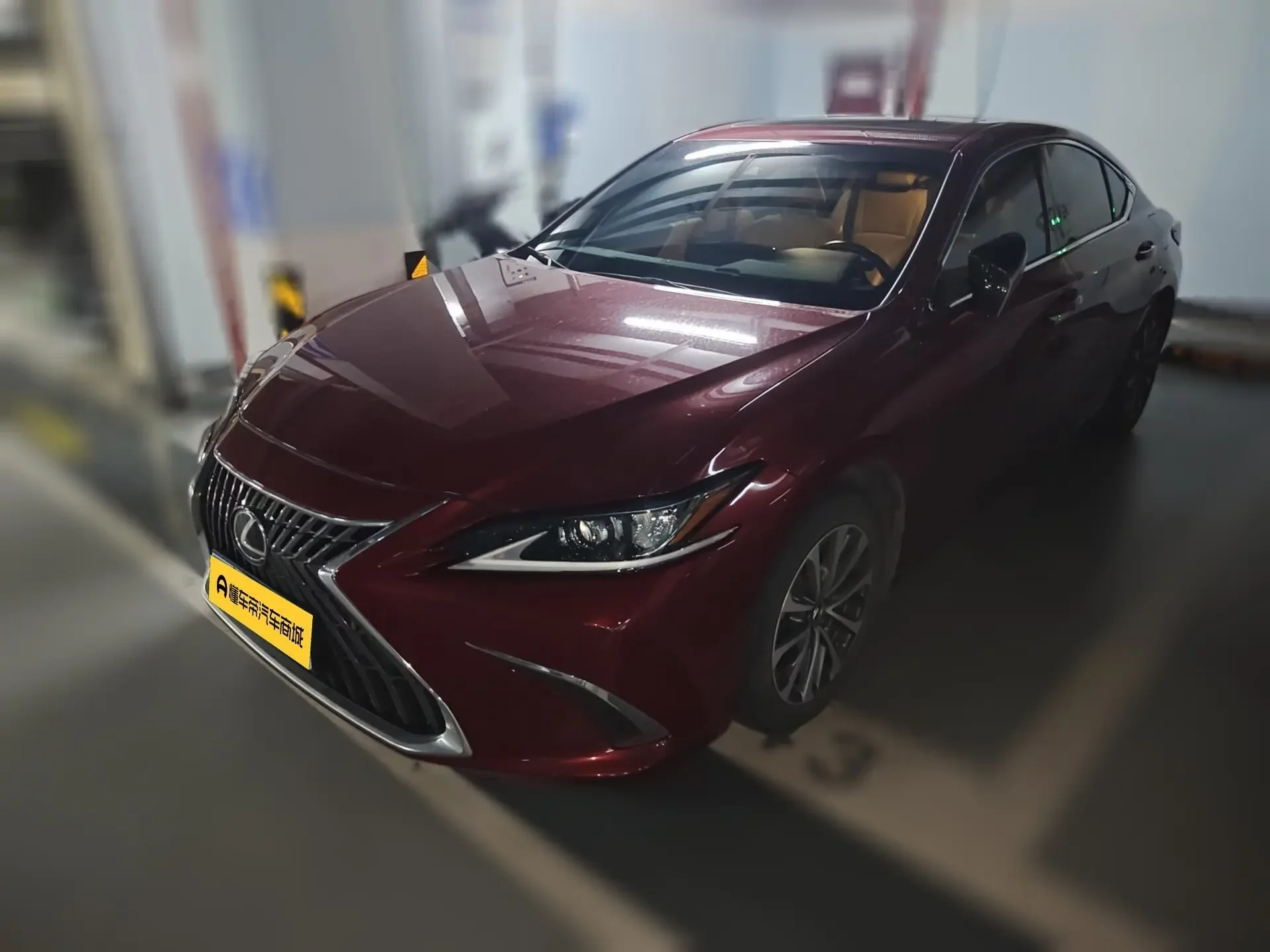 Lexus ES
