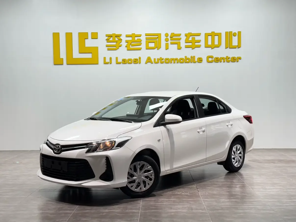 Toyota Vios  из Китая