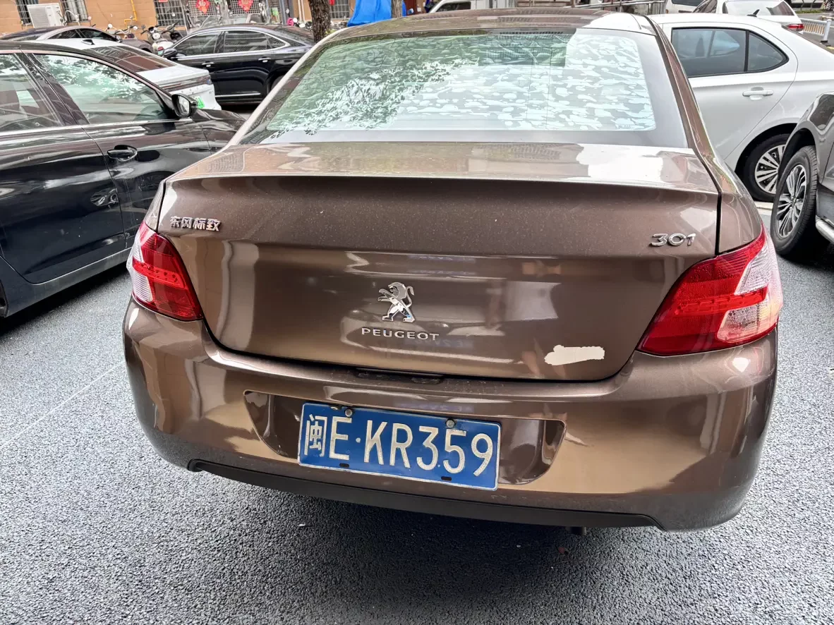 Peugeot 301