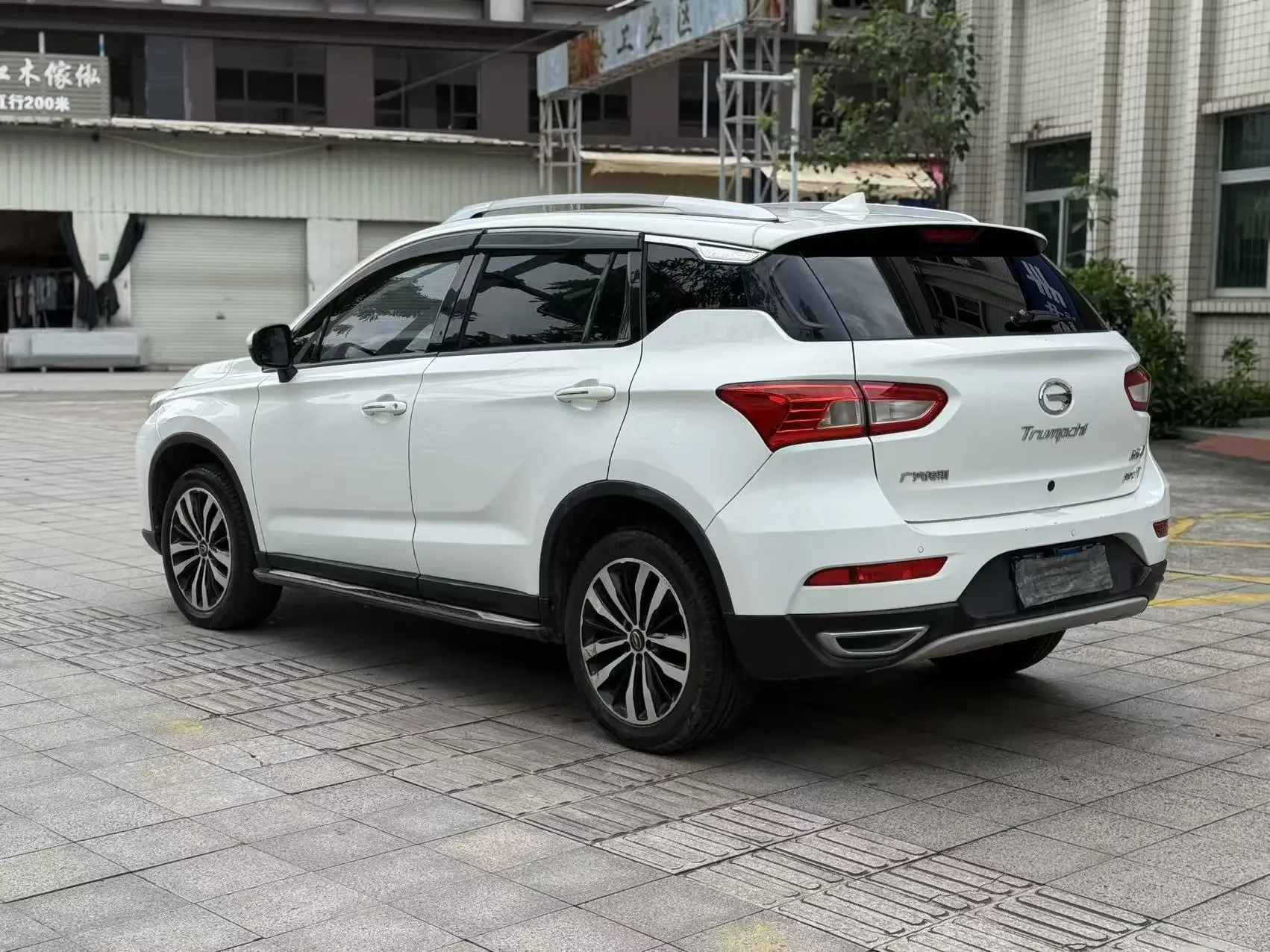 GAC Trumpchi GS4