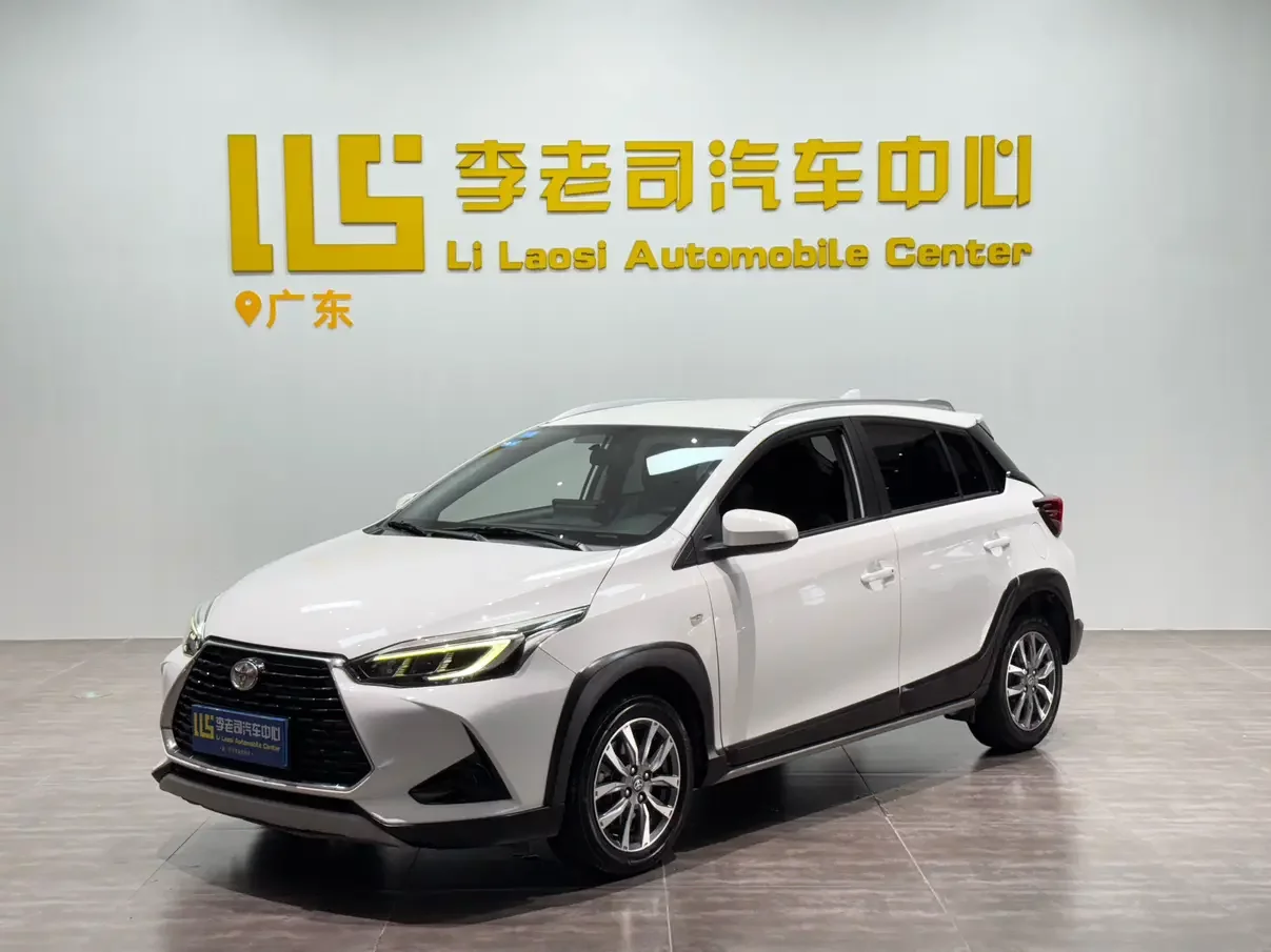 Toyota Yaris L