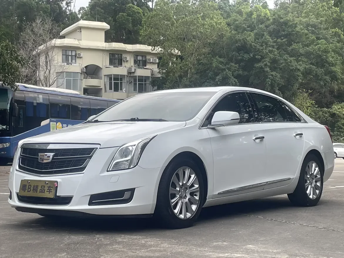 Cadillac XTS