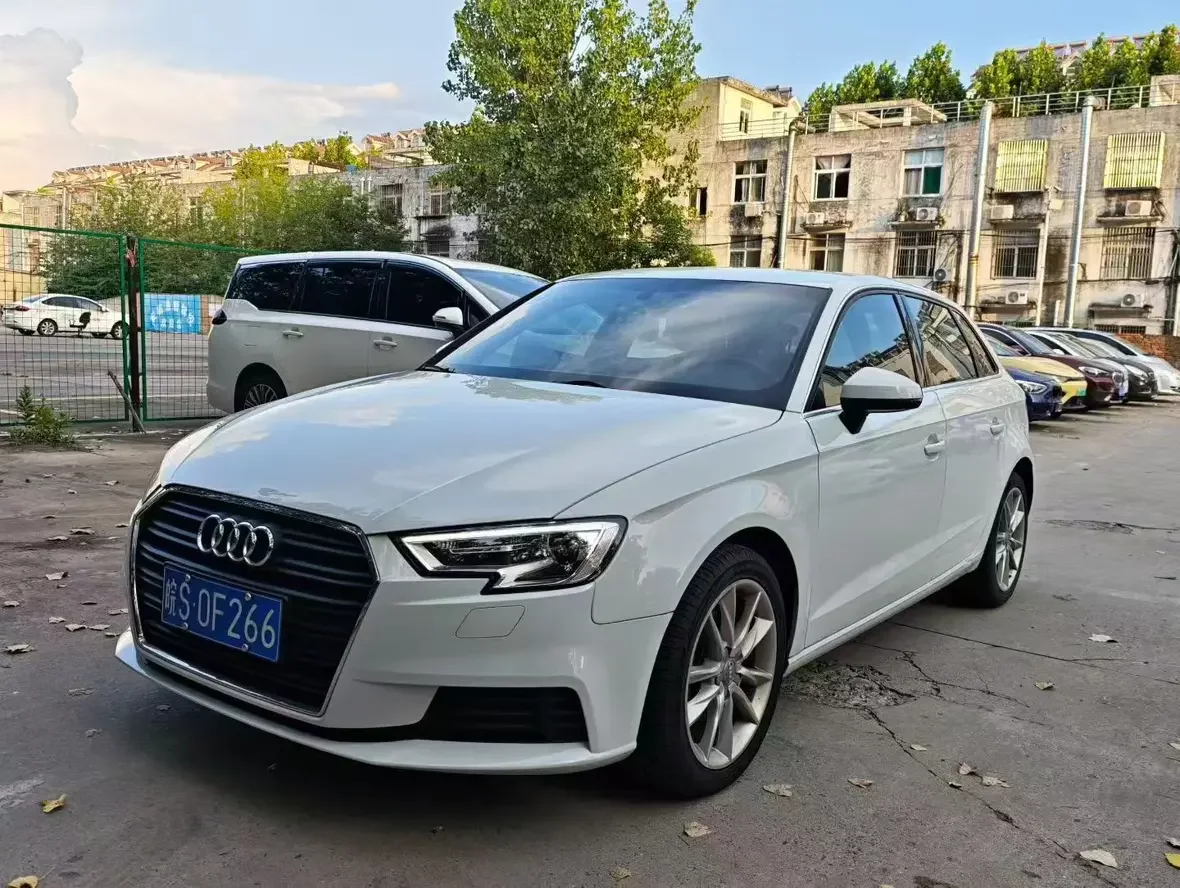 Audi A3  из Китая