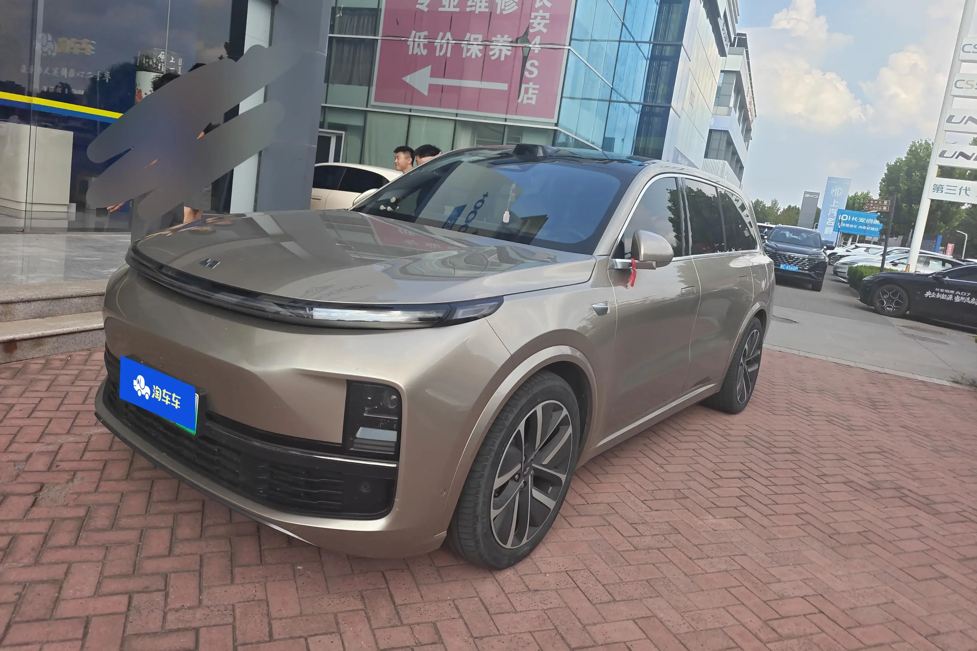 Lixiang L9