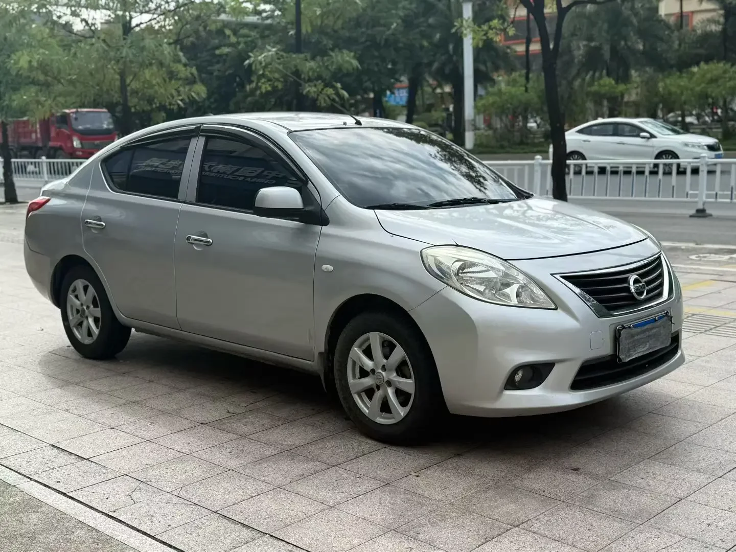 Nissan Sunlight