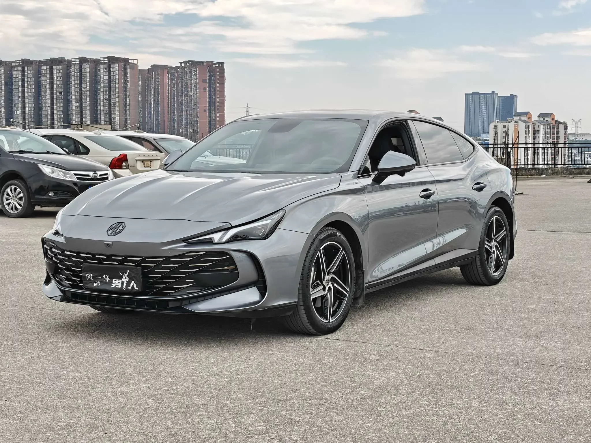 MG 7  из Китая