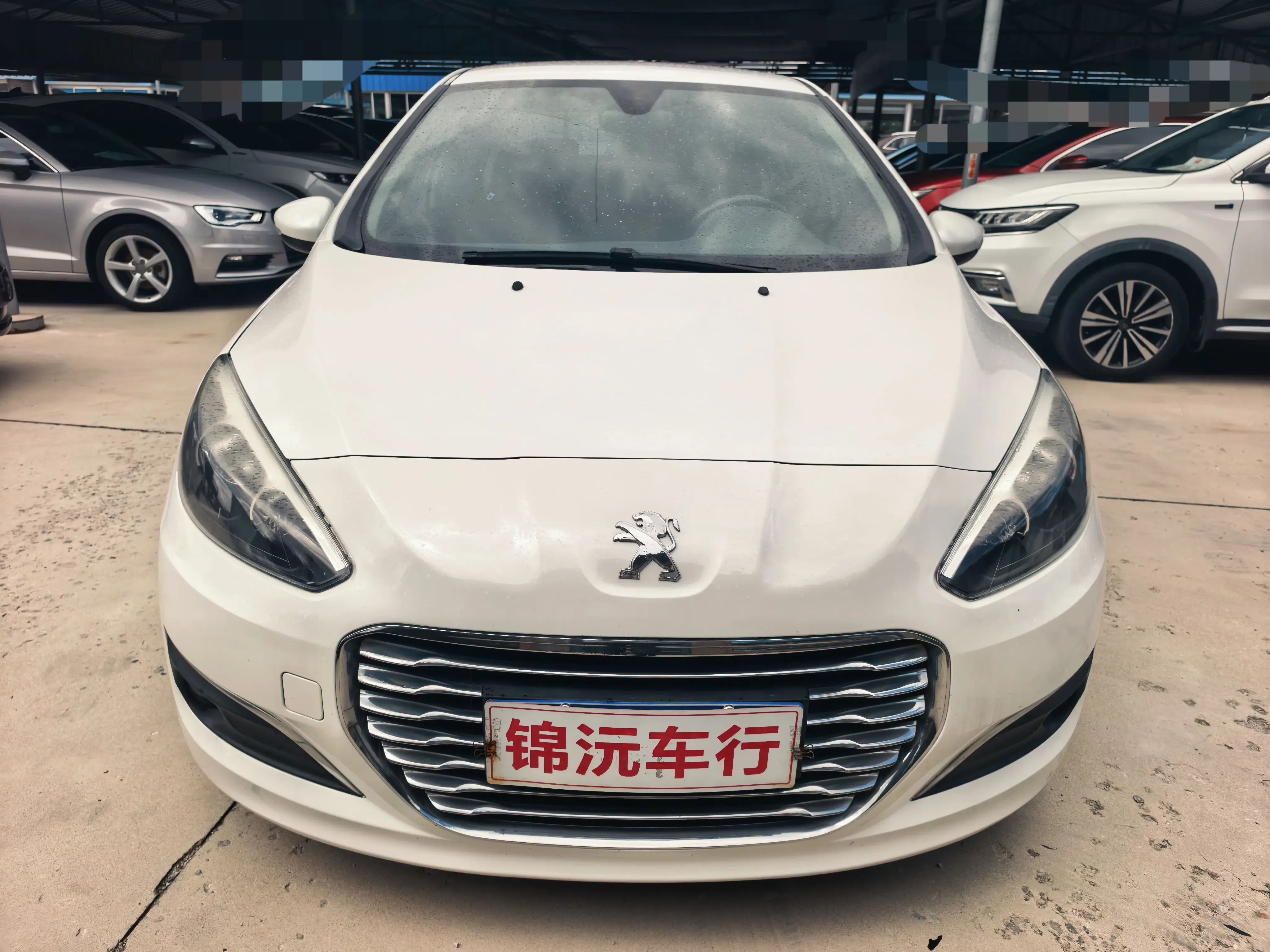 Peugeot 308  из Китая