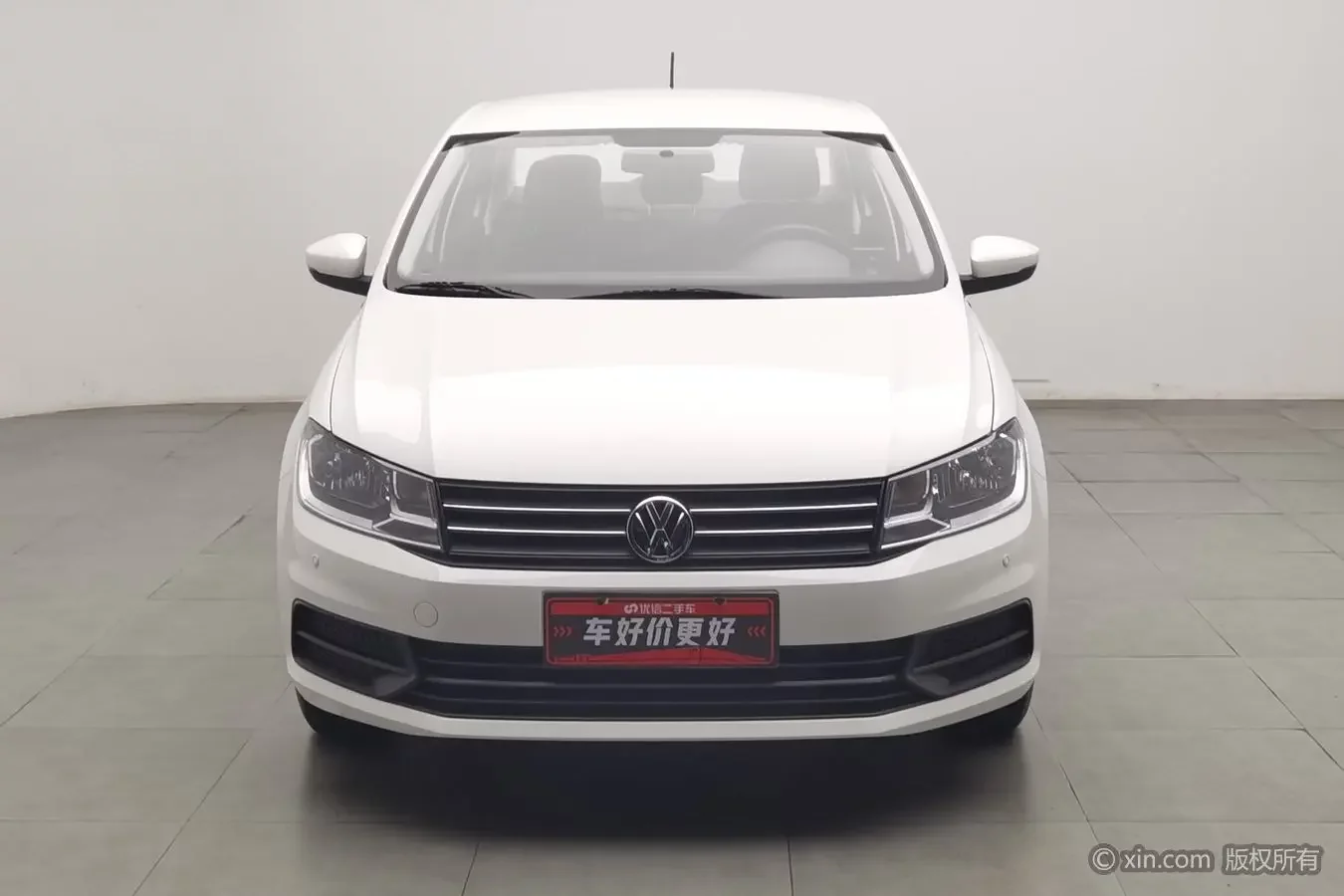 Volkswagen Santana  из Китая