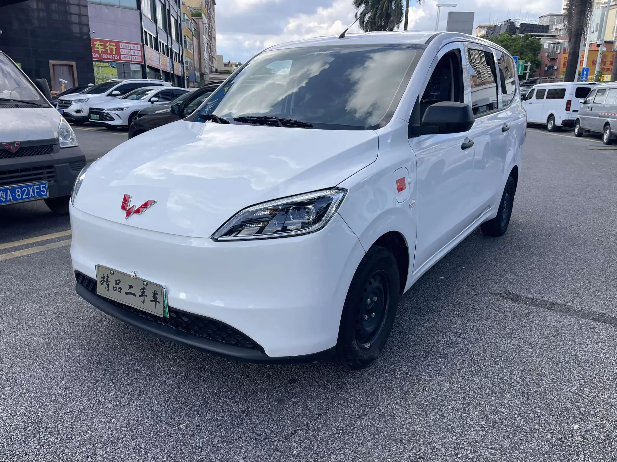 Wuling Hongguang pure electric version  из Китая