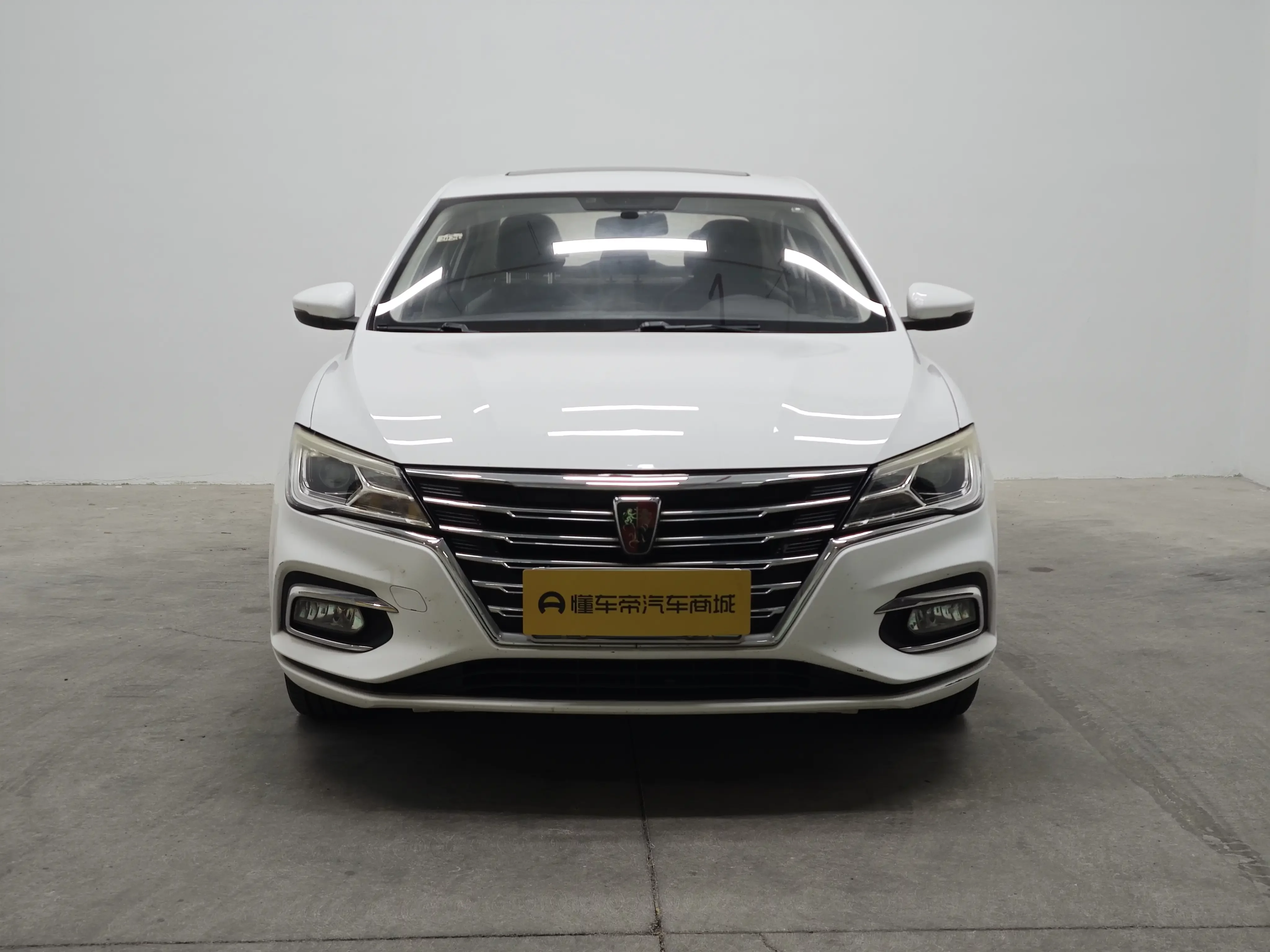Roewe i5