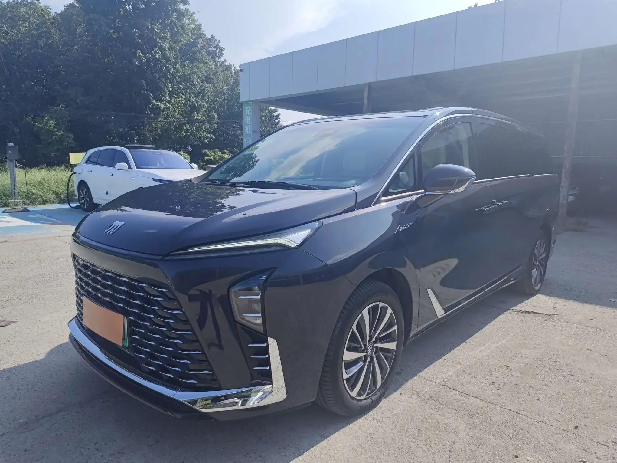 Buick GL8 PHEV