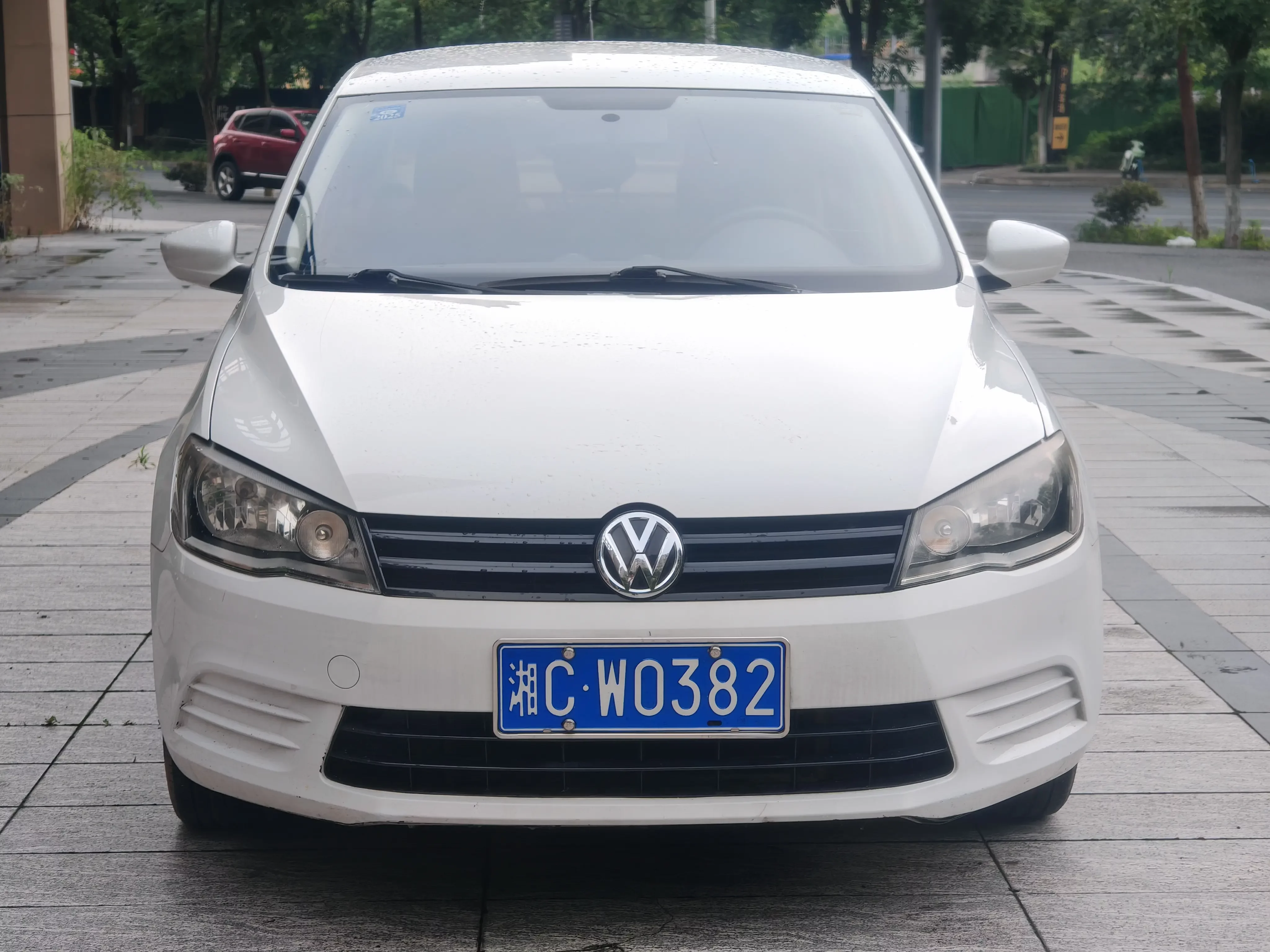 Volkswagen Jetta  из Китая