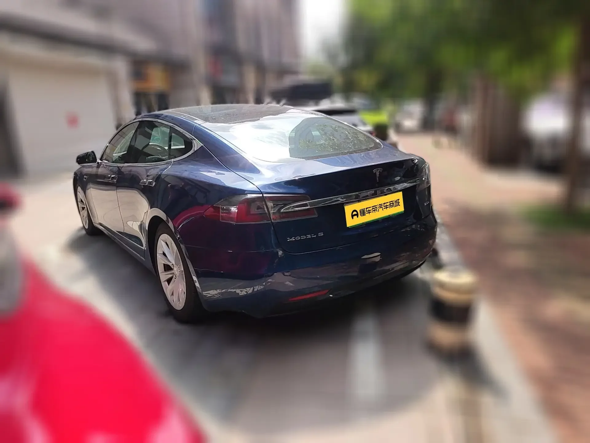 Tesla Model S