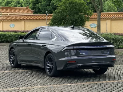Lincoln Z