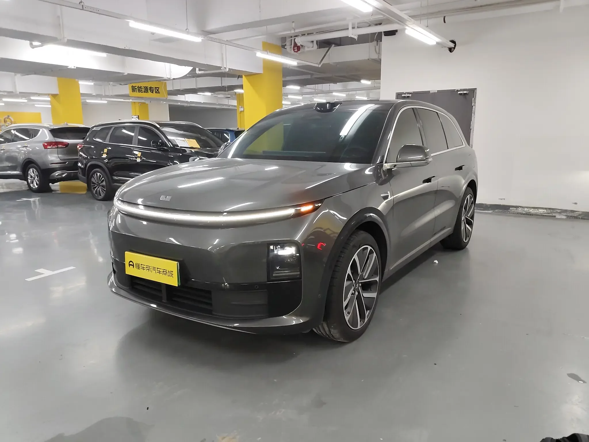 Lixiang L6