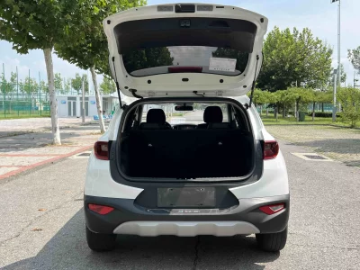 Kia KX1