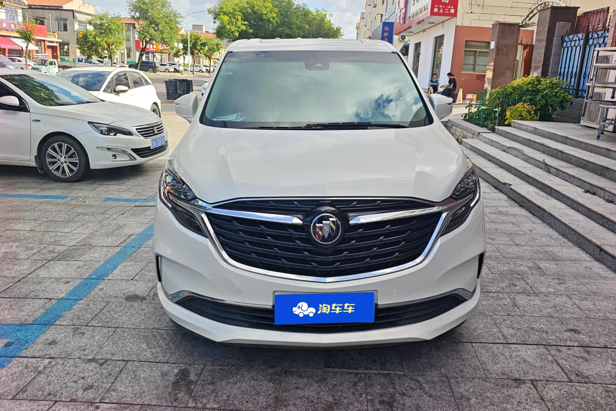 Buick GL8
