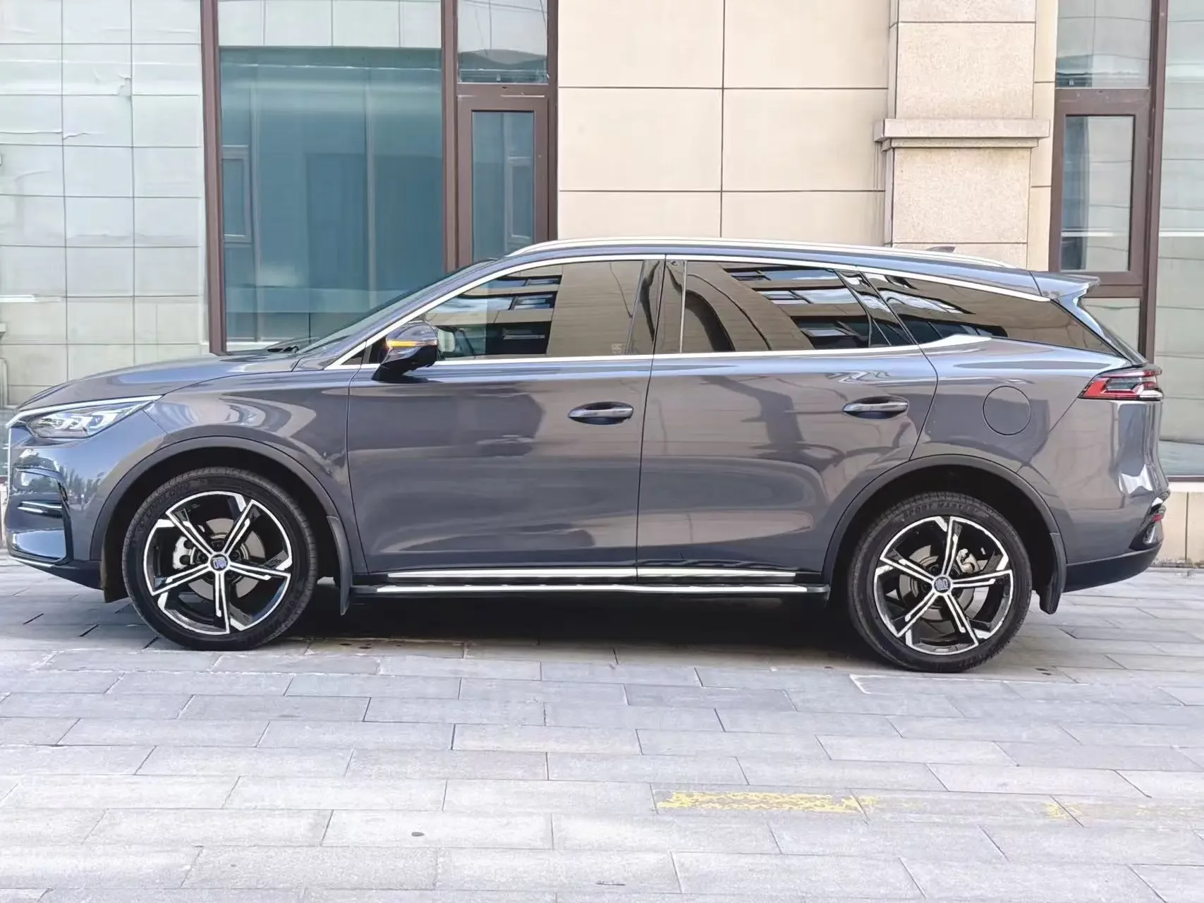 BYD Tang DM