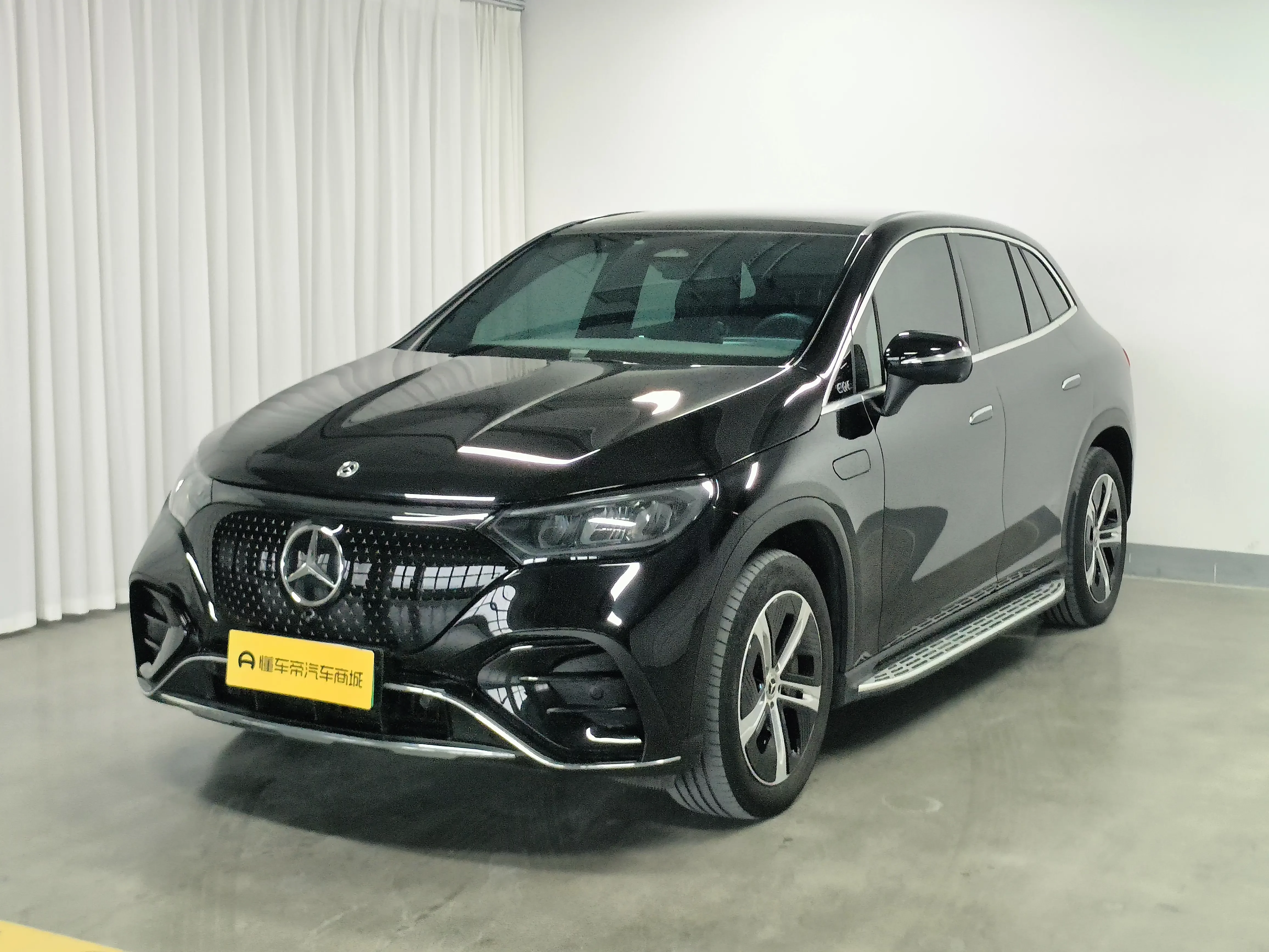 Mercedes-Benz EQE SUV