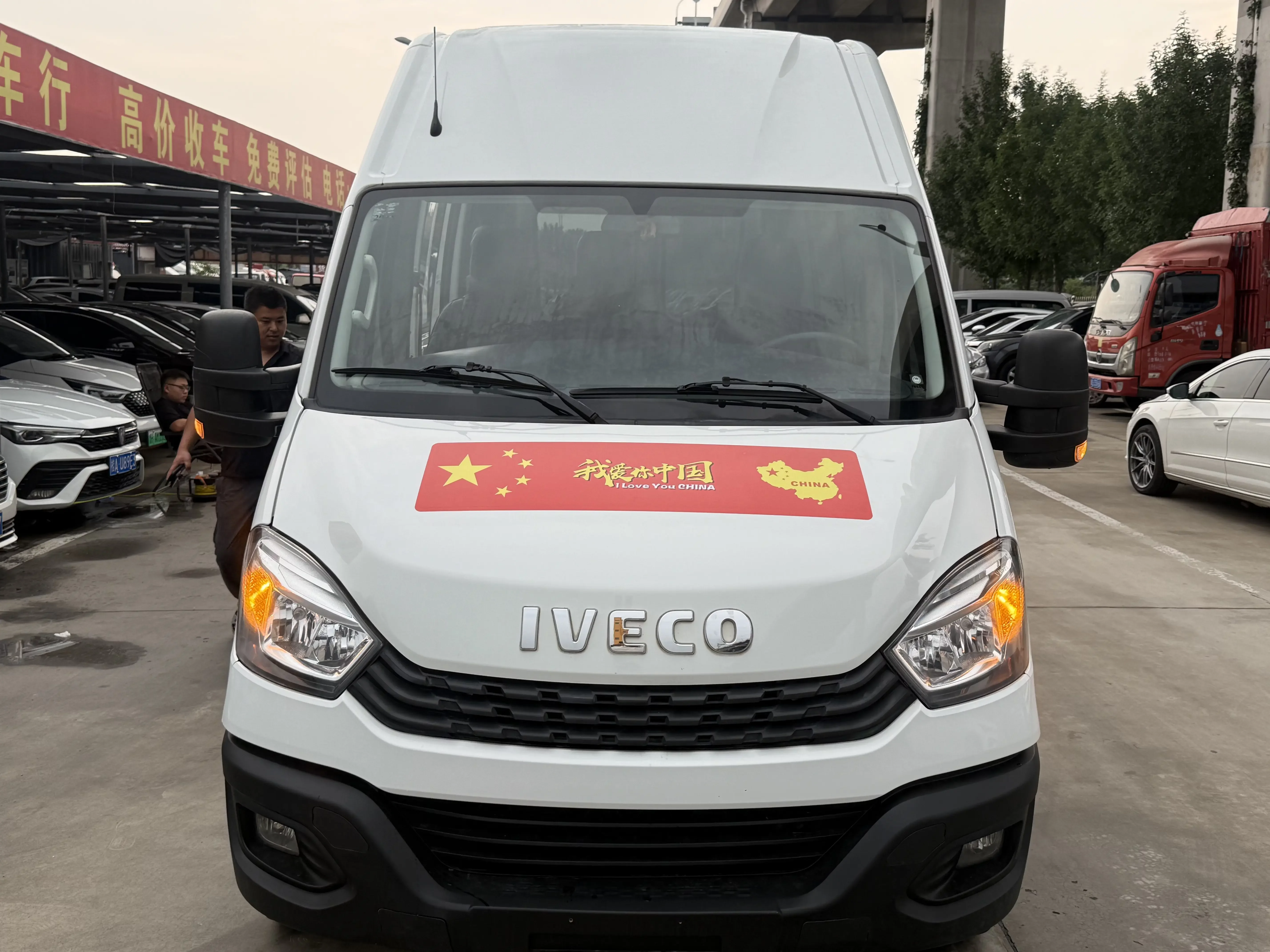 Iveco Wolfson  из Китая