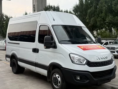 Iveco Wolfson