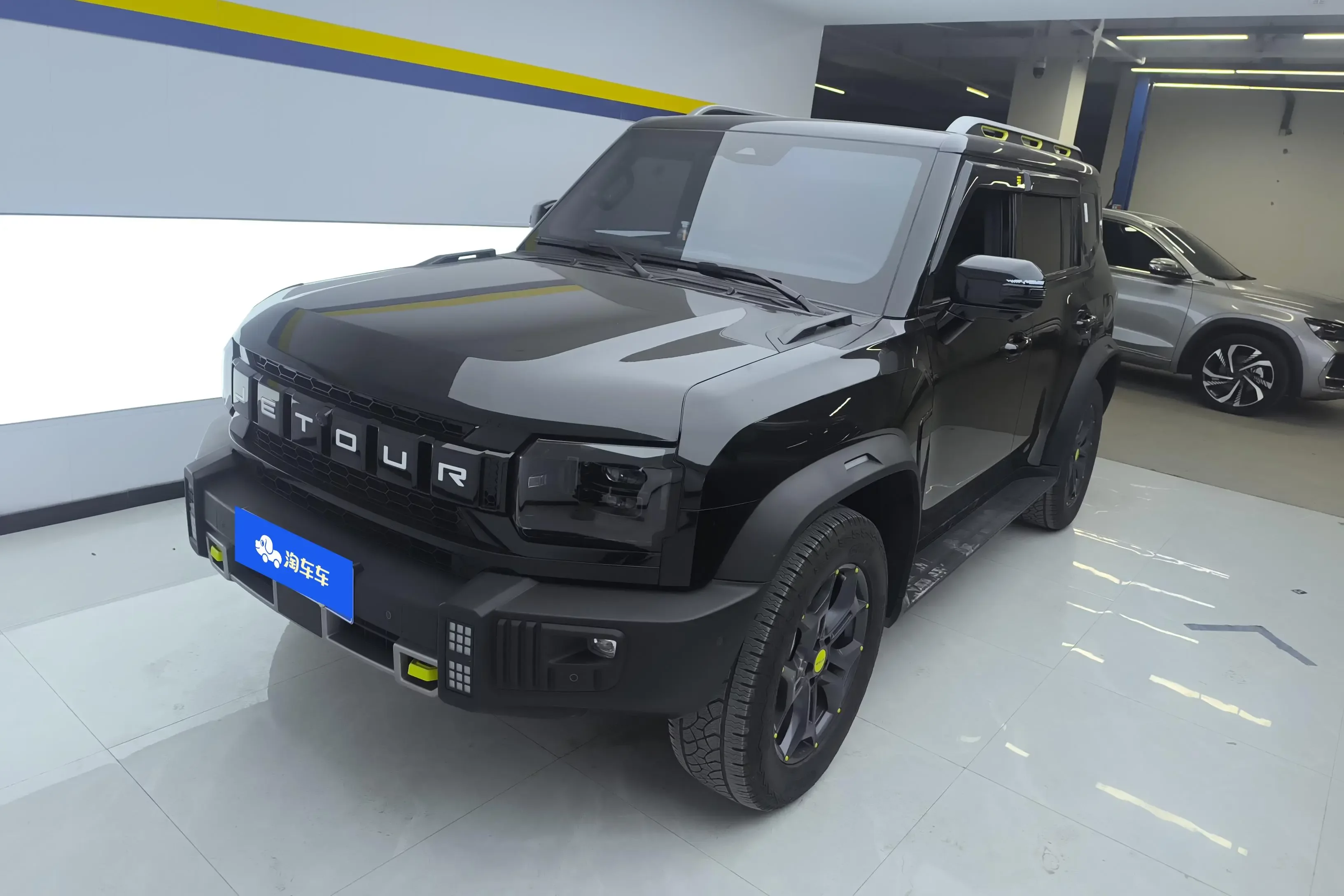 Jetour Jet Traveler  из Китая