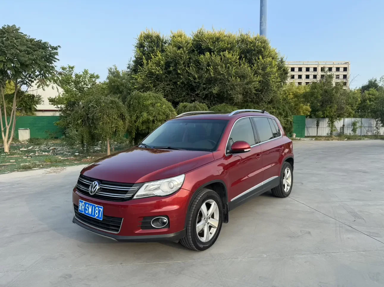 Volkswagen Tiguan  из Китая