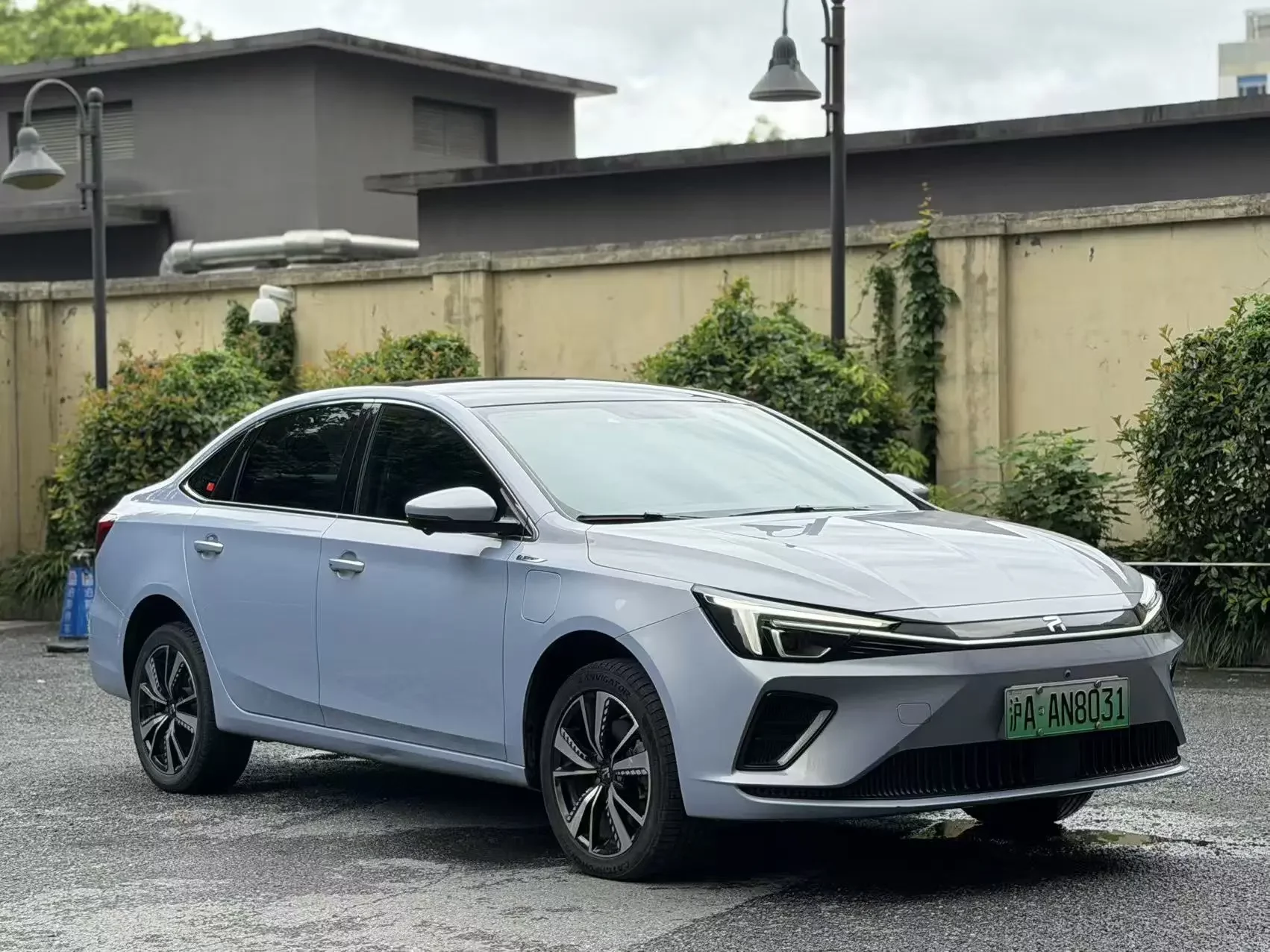 Rising Auto Feifan ER6