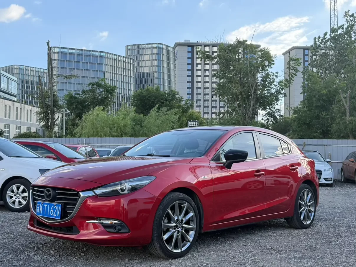 Mazda Axela