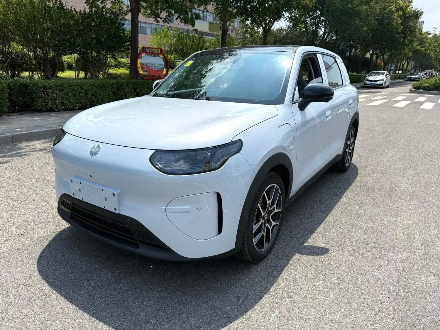 Leapmotor A10