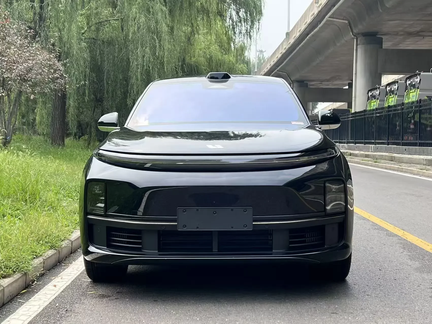 Li L7 (Ideal L7)  из Китая