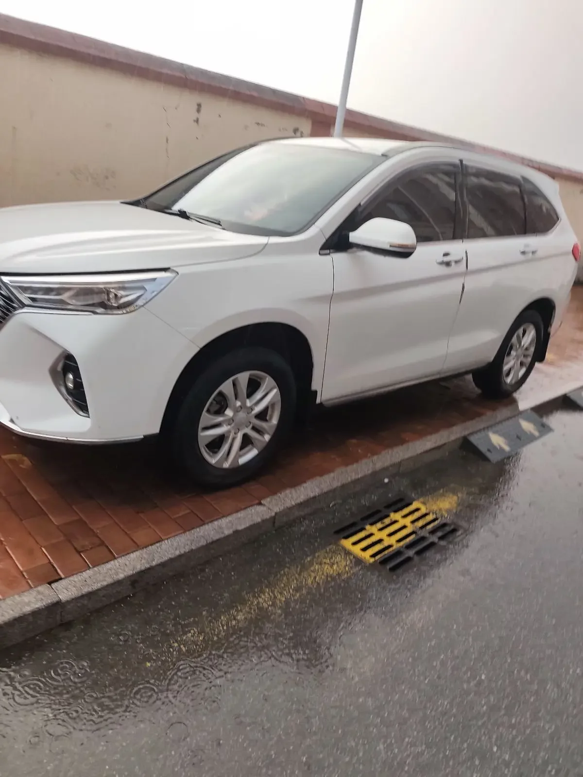Haval M6