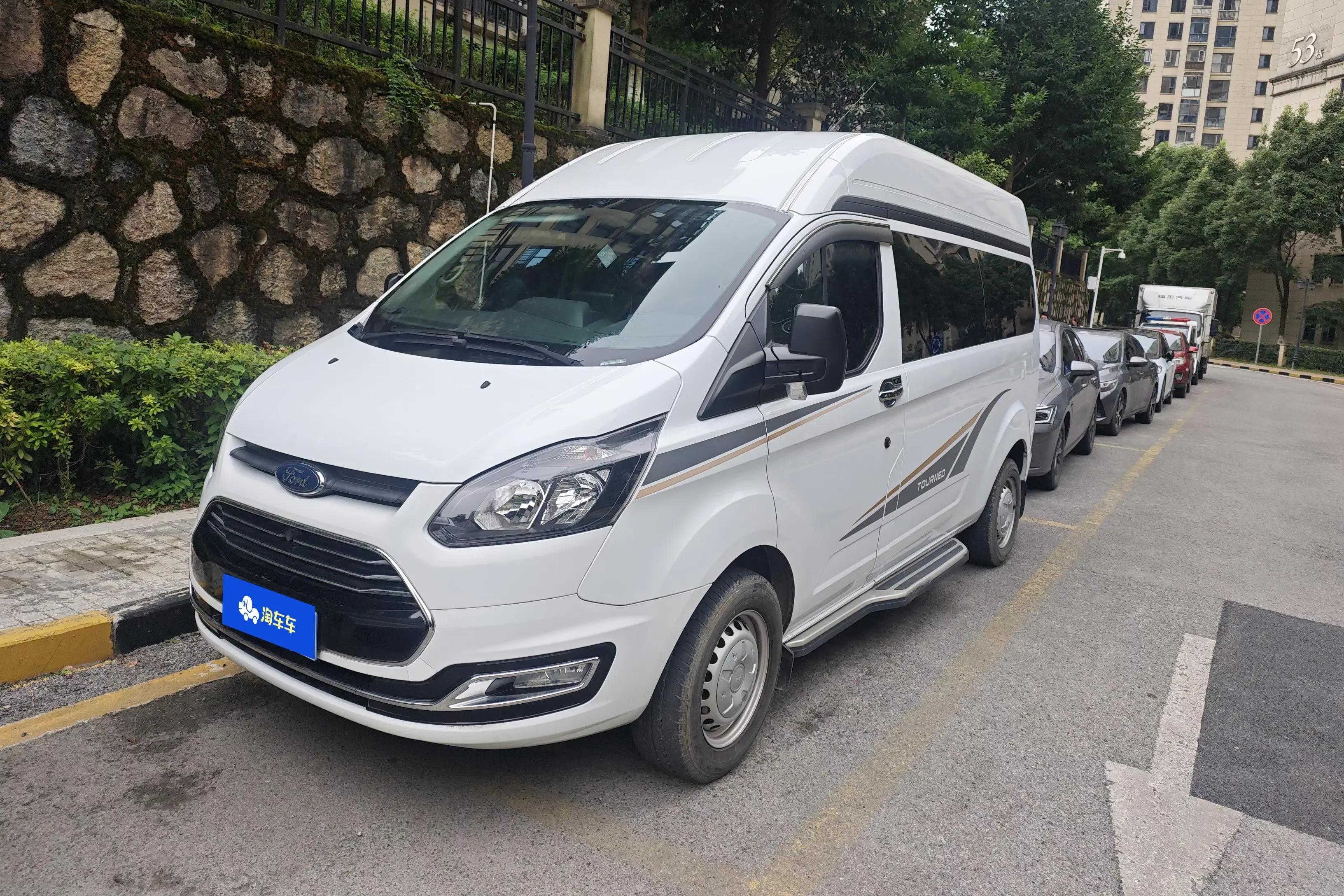 Ford Transit  из Китая