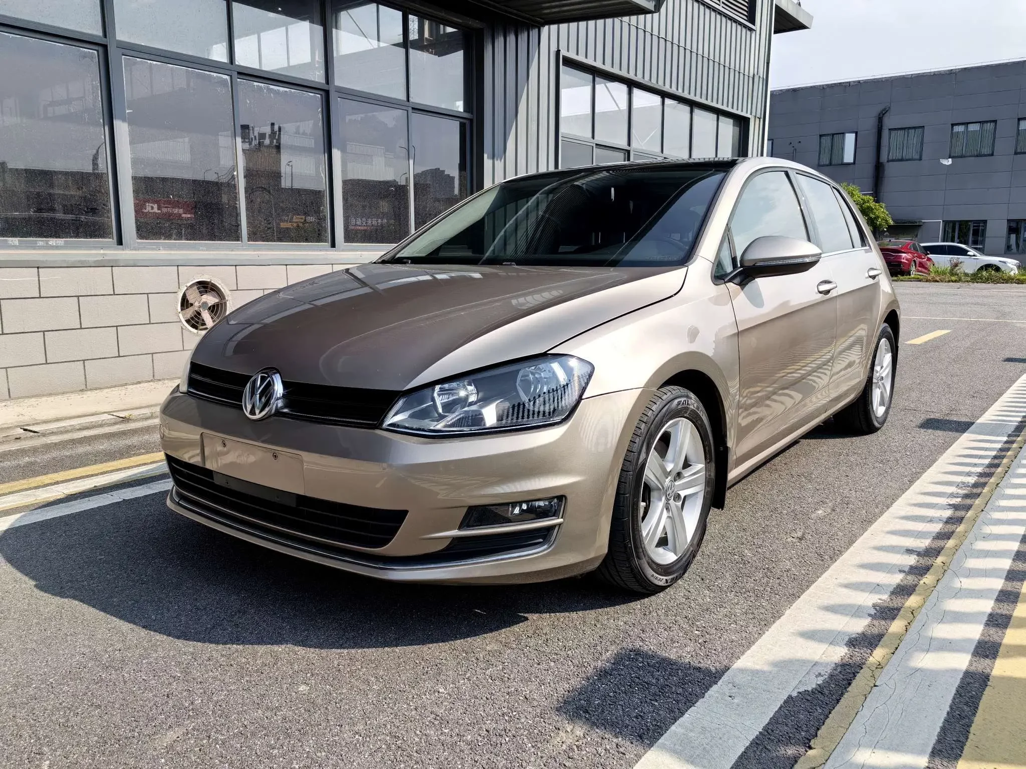 Volkswagen golf